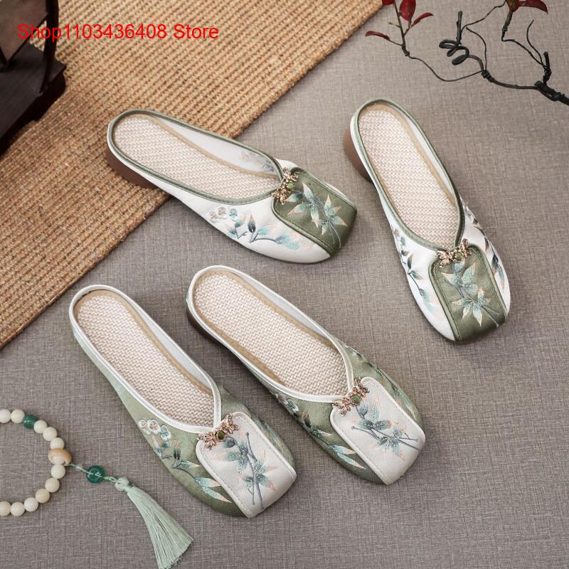 New Embroidered Slippers for H - đánh giá và giá Ethnic Fashion Women