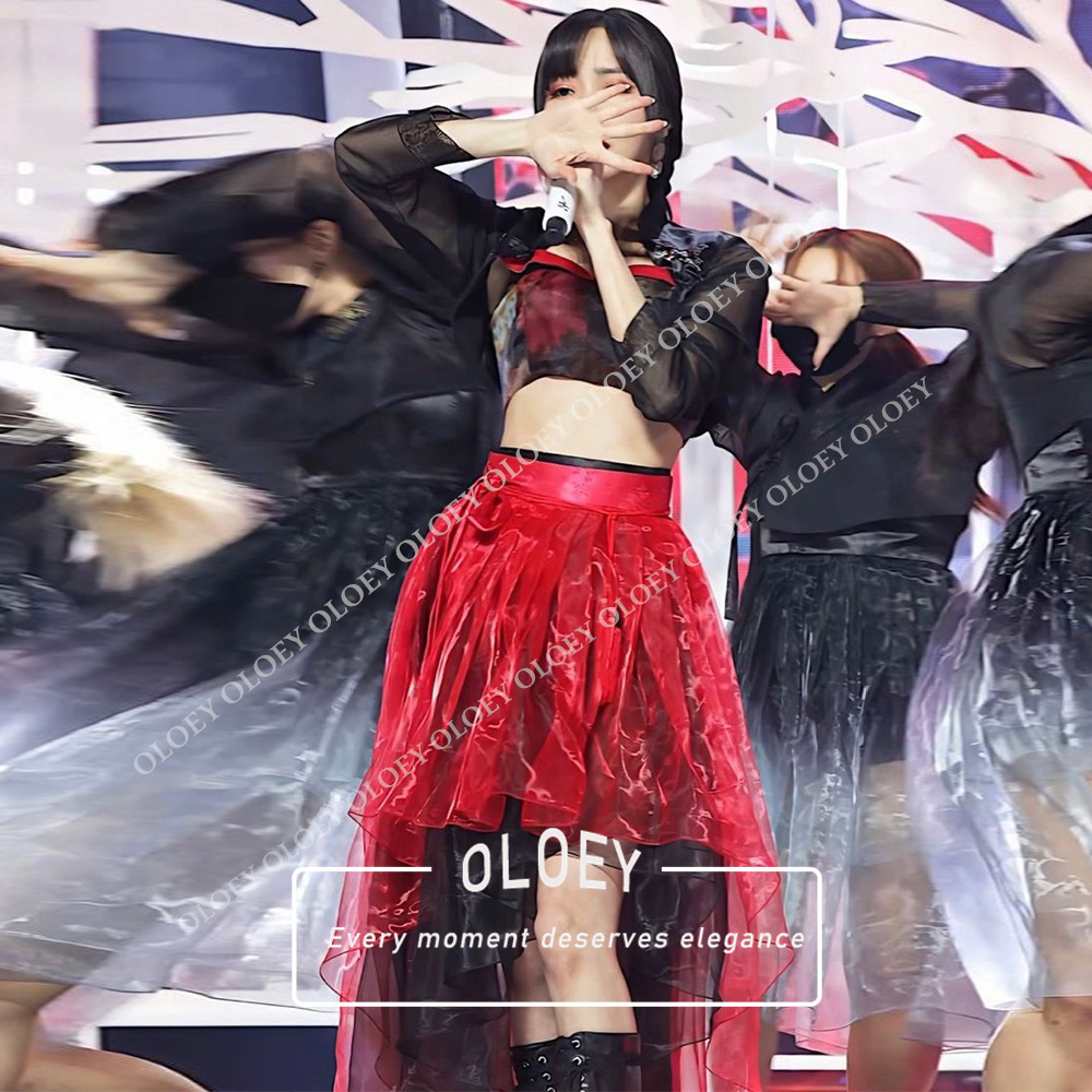 OLOEY Modern Red Black Concert - đánh giá và giá Hanbok Modern Set