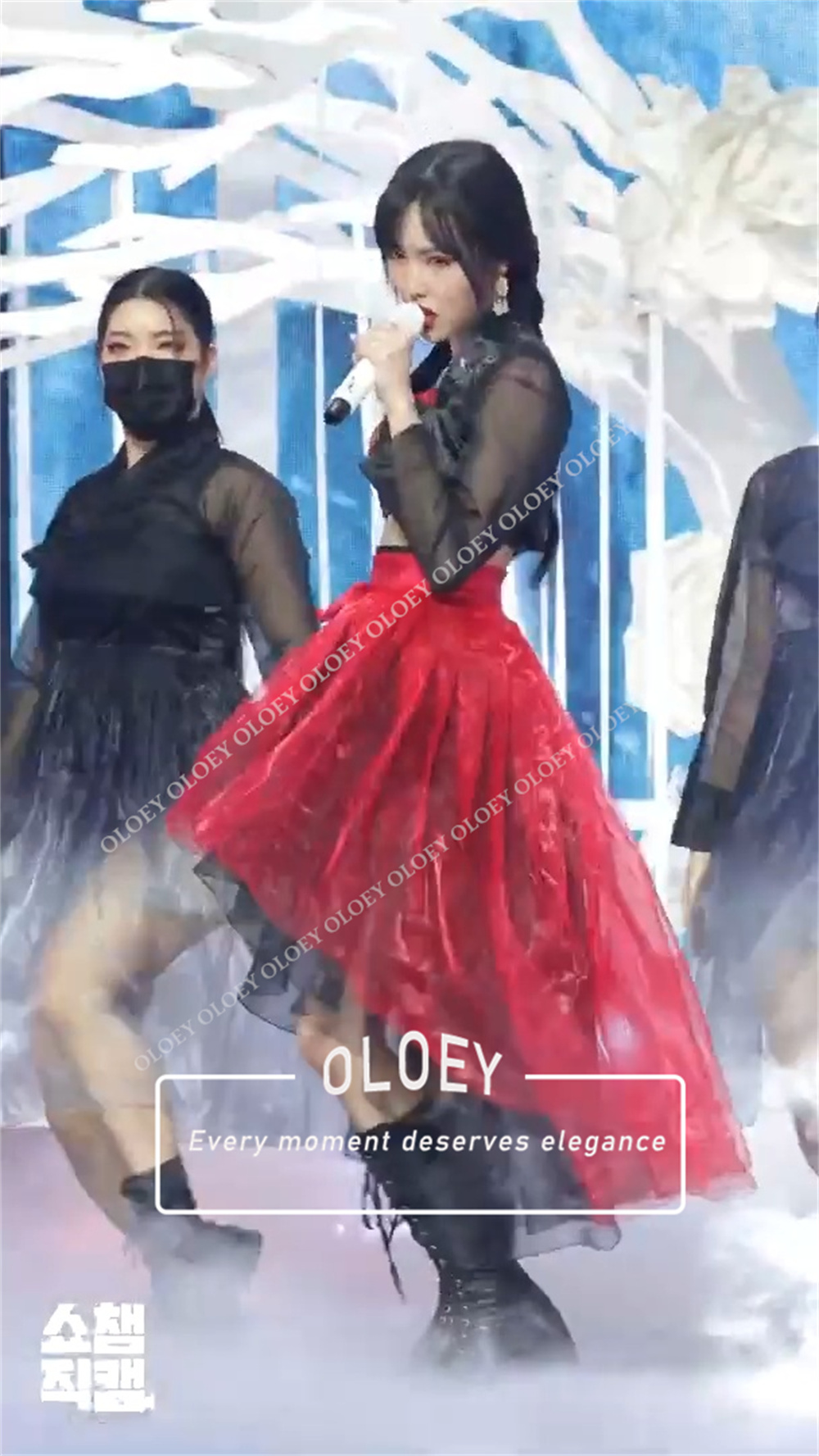 OLOEY Modern Red Black Concert - đánh giá và giá Hanbok Modern Set